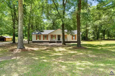 40 Sterling Drive, Hawkinsville, GA 31036 - Photo 1