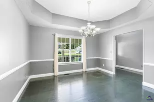 370 Twin Lakes Dr, Gray, GA 31032 - Photo 9