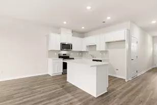 208 Kenmore Cir, Perry, GA 31069 - Photo 5
