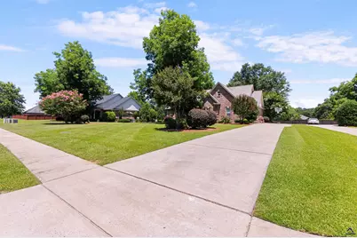 104 River Rock Court, Perry, GA 31069 - Photo 5