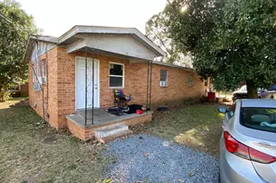912 Thomas St, Macon, GA 31206 - Photo 1