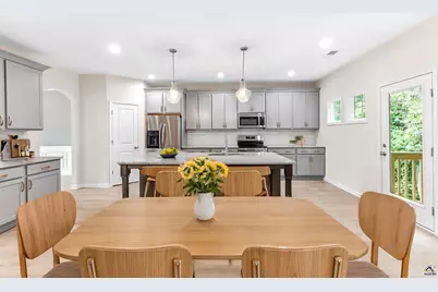 2023 Camberle Court, Forsyth, GA 31029 - Photo 7