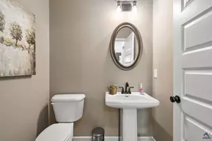 304 Southgate Dr, Warner Robins, GA 31008 - Photo 23