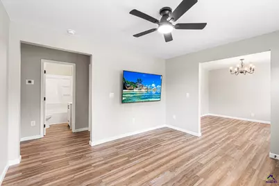 110 S Sixth Street, Warner Robins, GA 31088 - Photo 7