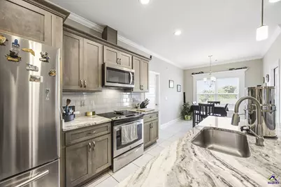 504 Falls Drive, Bonaire, GA 31005 - Photo 11