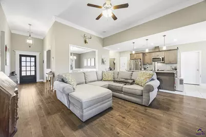 504 Falls Drive, Bonaire, GA 31005 - Photo 9