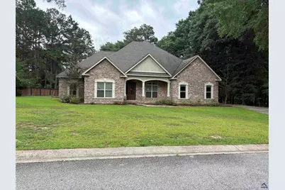 117 Waters Edge Ct., Kathleen, GA 31047 - Photo 1