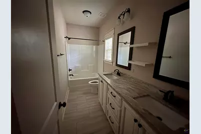 117 Waters Edge Ct., Kathleen, GA 31047 - Photo 3