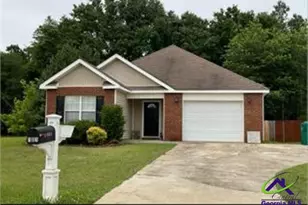 101 Yarrow Blvd, Bonaire, GA 31005 - Photo 1