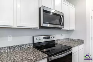 200 Harrow Dr, Perry, GA 31069 - Photo 11
