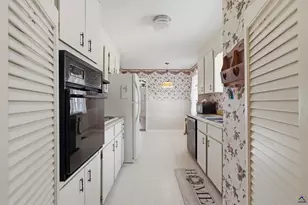 108 Shelia Dr, Warner Robins, GA 31088 - Photo 13