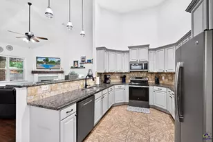 103 Rawlins Point, Perry, GA 31069 - Photo 15