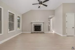 217 Farmland Circle, Perry, GA 31069 - Photo 11