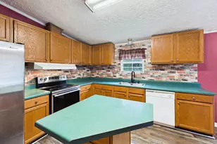 360 Hayes Rd, Byron, GA 31008 - Photo 15