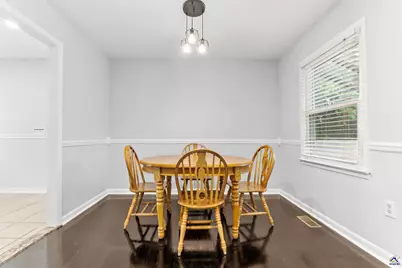 211 Kimberly Road, Warner Robins, GA 31088 - Photo 9