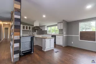 324 Cavalry Ct, Byron, GA 31008 - Photo 5