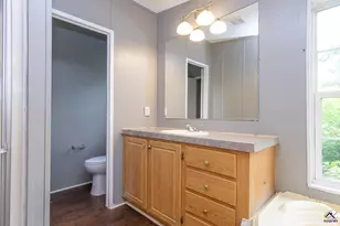 324 Cavalry Ct, Byron, GA 31008 - Photo 13