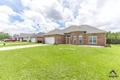 217 Sedgebrook Drive, Warner Robins, GA 31088 - Photo 3