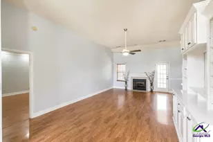 217 Sedgebrook Dr, Warner Robins, GA 31088 - Photo 9