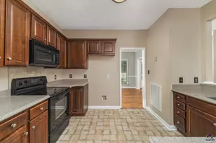 141 Masters Cove, Macon, GA 31211 - Photo 11