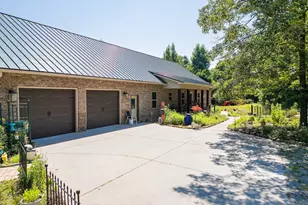 2050 Bible Camp Rd, Byron, GA 31008 - Photo 5