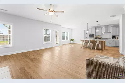 401 Bella Notte Circle, Warner Robins, GA 31088 - Photo 13