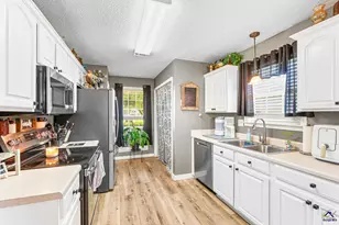 102 Tug Ct, Warner Robins, GA 31088 - Photo 9
