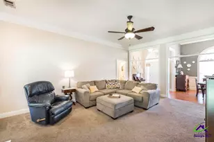 608 Twelve Oaks Dr, Warner Robins, GA 31008 - Photo 9