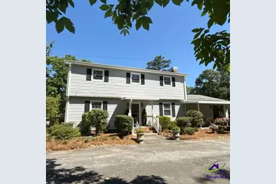 225 E Colonial Drive, Macon, GA 31211 - Photo 1
