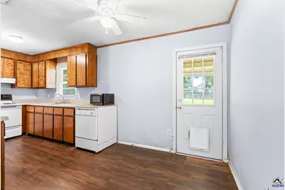102 Oklahoma Avenue, Warner Robins, GA 31093 - Photo 11