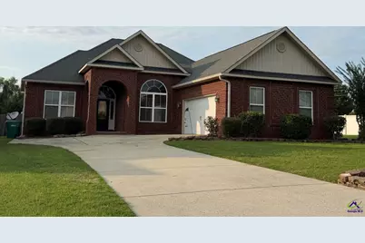600 Trails End Circle, Bonaire, GA 31005 - Photo 1