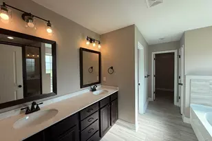 313 Creek Ridge Dr, Warner Robins, GA 31088 - Photo 13