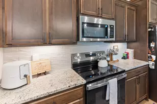 403 Cannon Pt Dr, Bonaire, GA 31005 - Photo 13