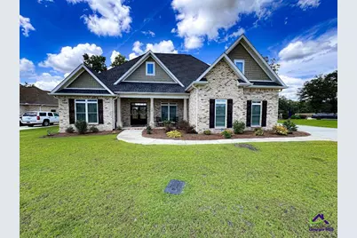 238 SE Flat Shoal Drive, Bonaire, GA 31005 - Photo 1