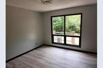 109 Delchamps, Warner Robins, GA 31093 - Photo 27