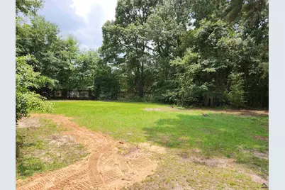 109 Delchamps, Warner Robins, GA 31093 - Photo 29