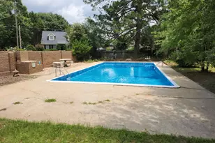 109 Delchamps, Warner Robins, GA 31093 - Photo 35