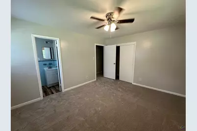 1021 Greenwood Dr, Perry, GA 31069 - Photo 15
