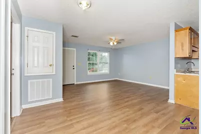 203 Brooks Boulevard, Fort Valley, GA 31030 - Photo 5