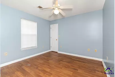 203 Brooks Boulevard, Fort Valley, GA 31030 - Photo 9