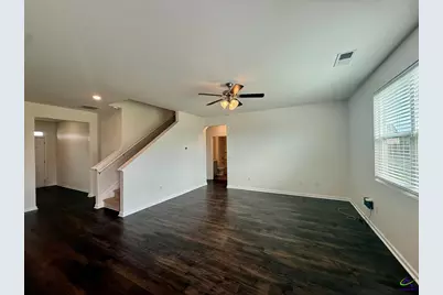 216 Barnyard Way, Perry, GA 31069 - Photo 11