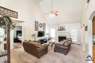 158 Olivia Cir, Macon, GA 31211 - Photo 7