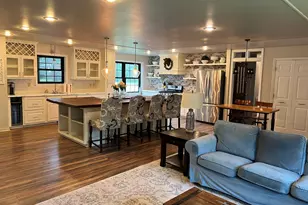 214 Country Club Cir, Cochran, GA 31014 - Photo 11