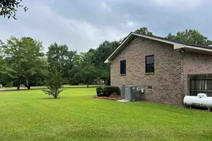 214 Country Club Cir, Cochran, GA 31014 - Photo 45