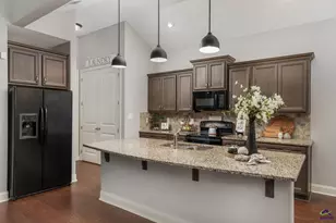 105 Bedford Ct, Perry, GA 31069 - Photo 9