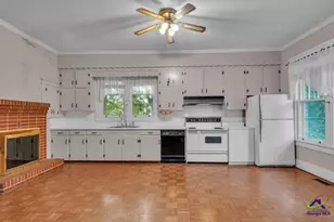 25 W Marion St, Reynolds, GA 31706 - Photo 41