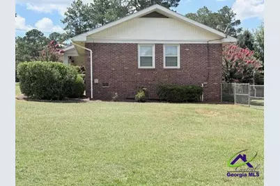 142 Lakewood Drive, Blakely, GA 39823 - Photo 9