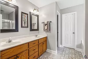 128 Spring Chase Cir, Kathleen, GA 31047 - Photo 25