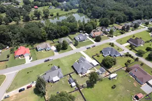 128 Spring Chase Cir, Kathleen, GA 31047 - Photo 49
