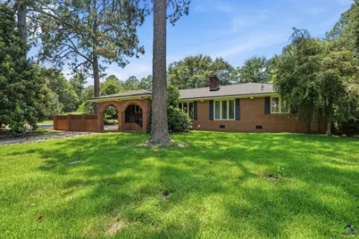90 S Collins Street, Reynolds, GA 31076 - Photo 3